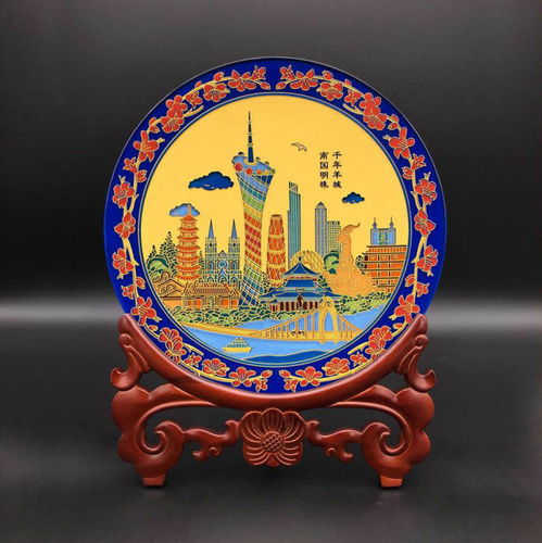 玻璃彩雕工藝品 藝術之美與禮儀之雅